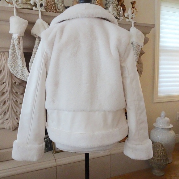 NWT Nine West Daisy Dew White Faux Fur Vegan Leather Moto Jacket - Women's S - Picture 3 of 9